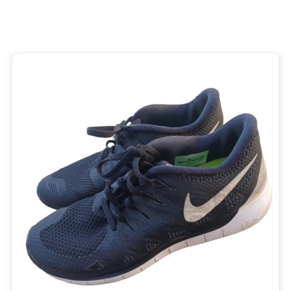 Nike Women's Free Black 8.5